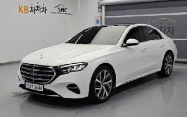 인천중고차신용카드할부 E-클래스 W214 E220d 4MATIC 매물 사진 6 - 2024/05 22,968km