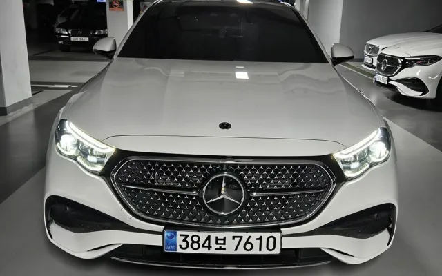 인천중고차신용카드할부 E-클래스 W214 E300 4MATIC 매물 사진 18 - 2024/06 33,800km